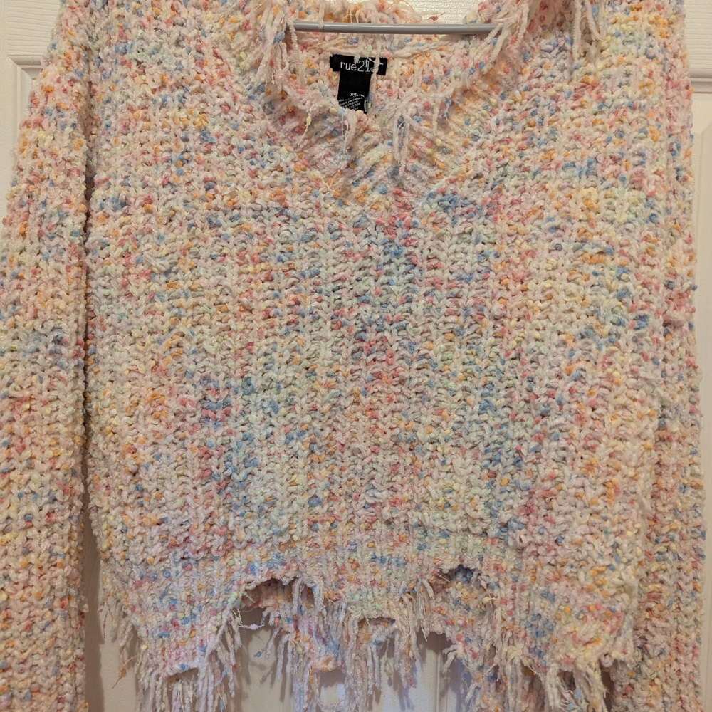Multicolor Frayed Hem Sweater